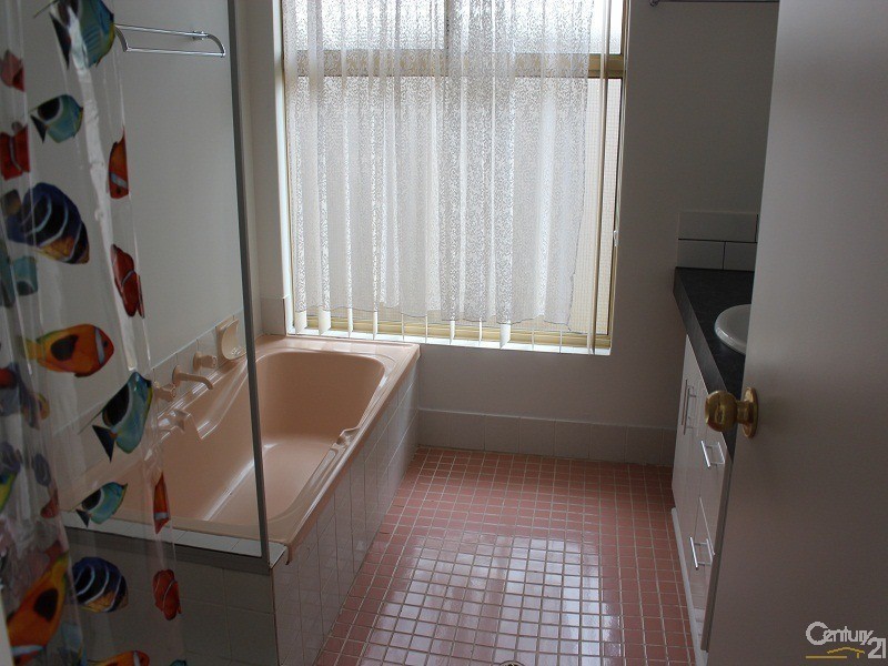 7 Cotton Place, Waikiki WA 6169