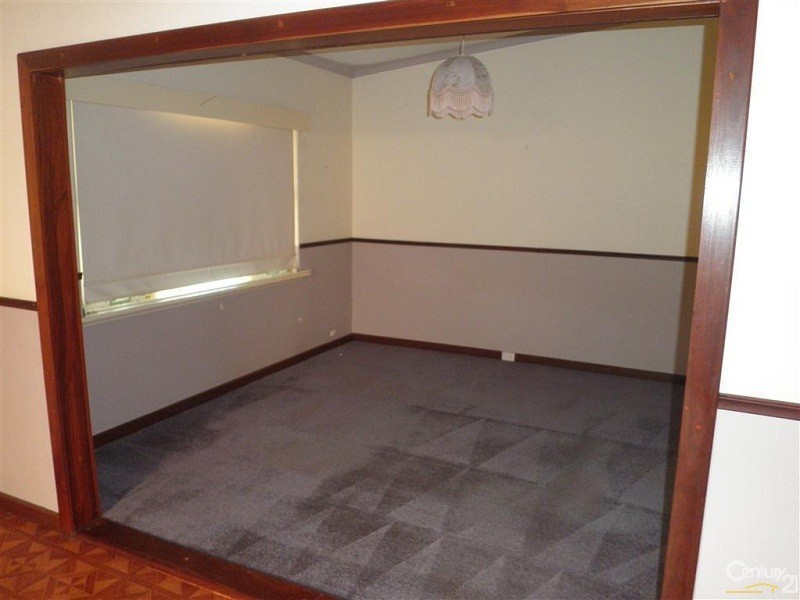 9A Bay View Street, Rockingham WA 6168