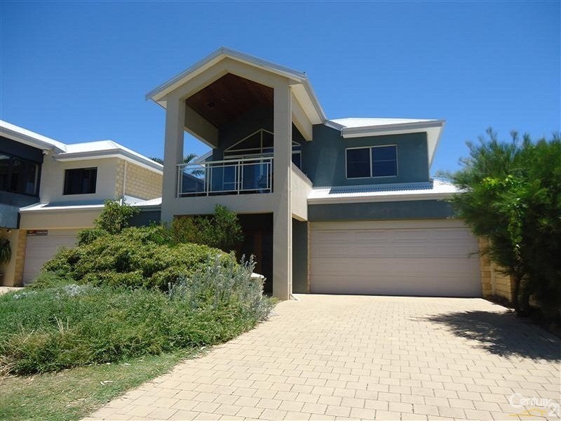 8 Weld Street, Rockingham WA 6168