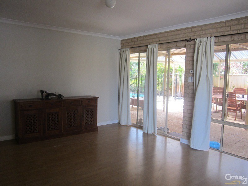 59 Kurrajong Road, Safety Bay WA 6169