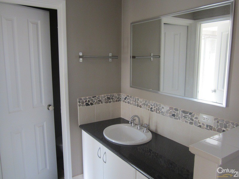 59 Kurrajong Road, Safety Bay WA 6169