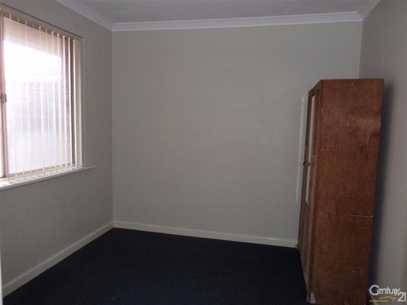 65A Saw Avenue, Rockingham WA 6168