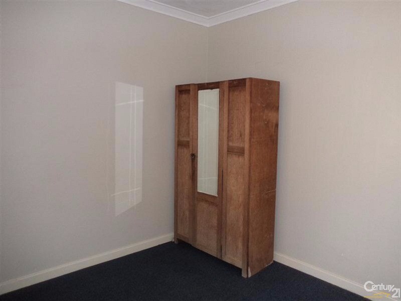 65A Saw Avenue, Rockingham WA 6168