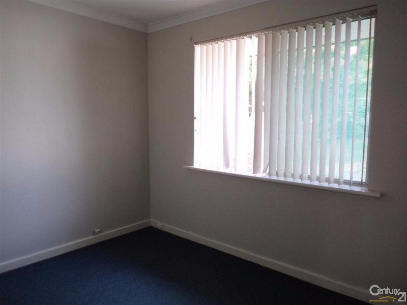 65A Saw Avenue, Rockingham WA 6168