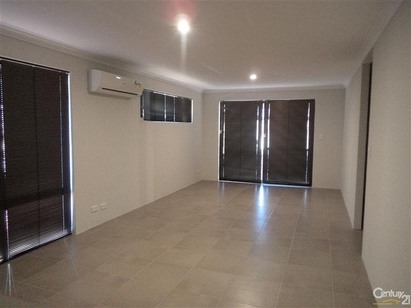 8 Whipbird Street, Baldivis WA 6171