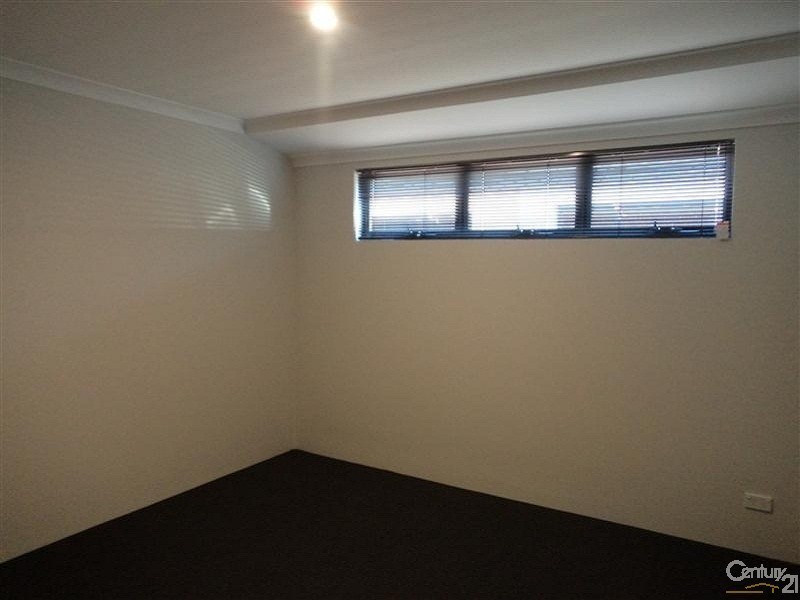 8 Whipbird Street, Baldivis WA 6171