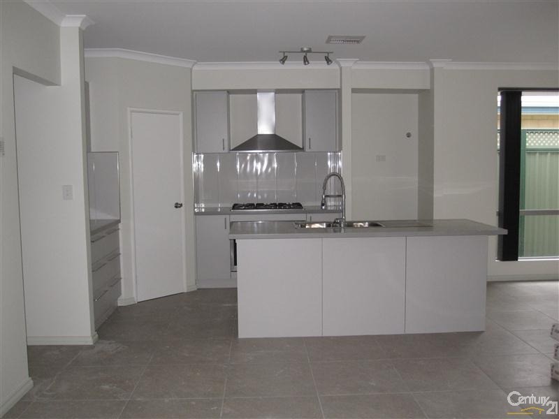 1D Radford Place, Safety Bay WA 6169