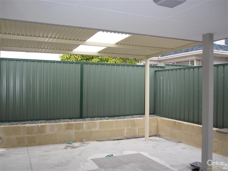 1D Radford Place, Safety Bay WA 6169