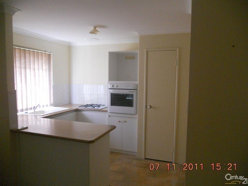 2/4 Marlo Place, Waikiki WA 6169