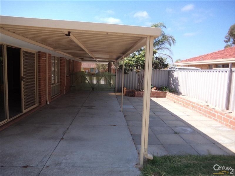 22 Gidgi Way, Waikiki WA 6169