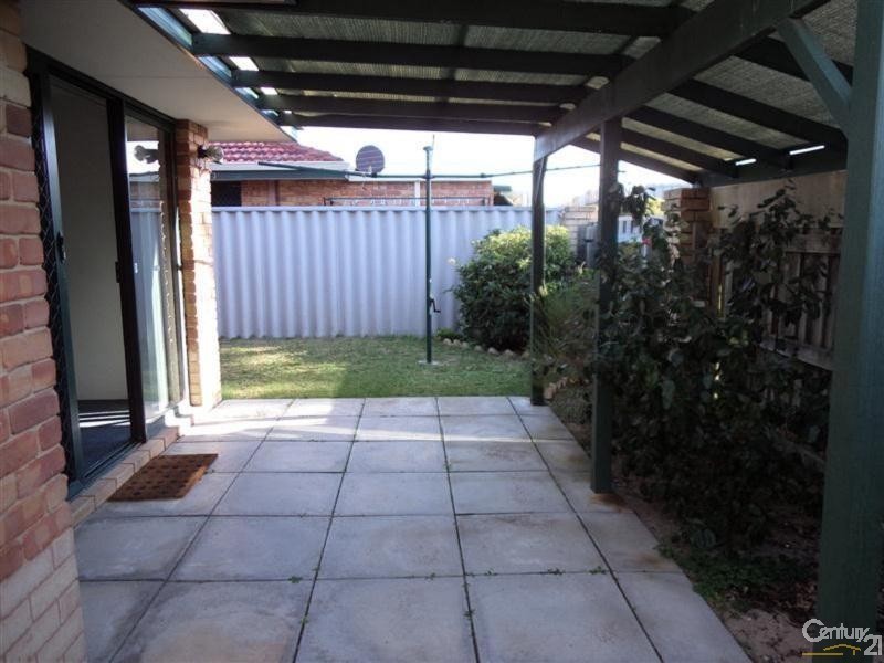 5/83 Woodbridge Drive, Cooloongup WA 6168