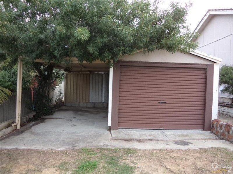 91 Safety Bay Road, Shoalwater WA 6169