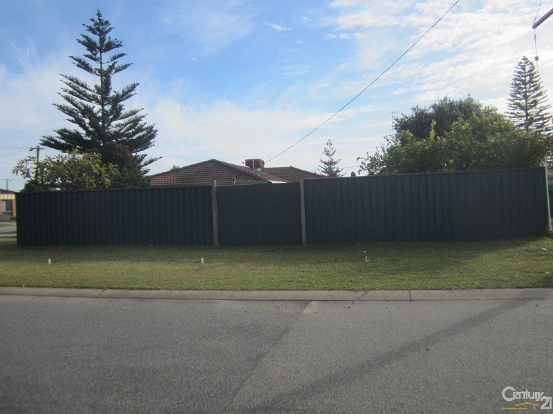 10 Falcon Street, Rockingham WA 6168