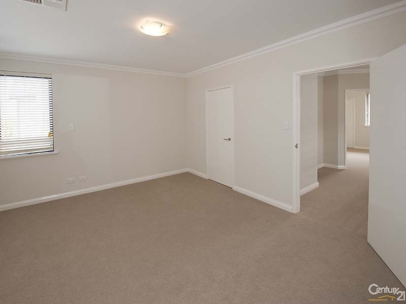 3/93 Kent Street, Rockingham WA 6168