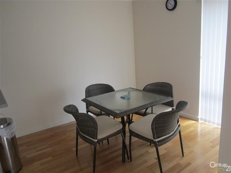 1/33 Fletcher Street, Rockingham WA 6168