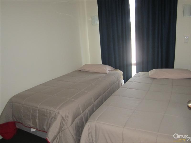 1/33 Fletcher Street, Rockingham WA 6168