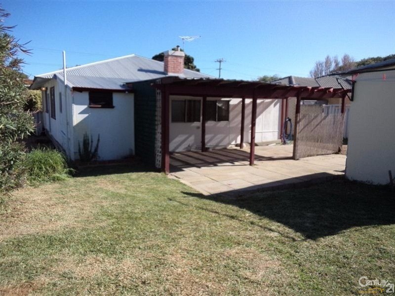 78B Carlisle Street, Shoalwater WA 6169