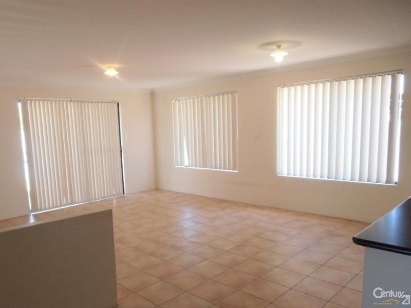 48A Toledo Circuit, Port Kennedy WA 6172