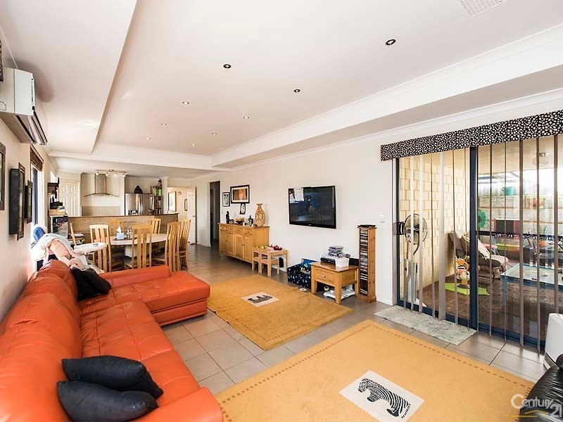 48 Keystone Loop, Secret Harbour WA 6173