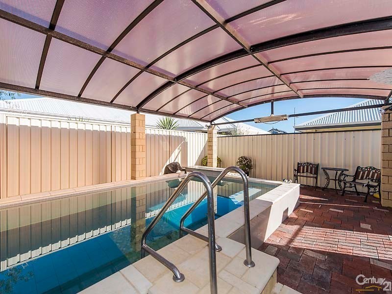 48 Keystone Loop, Secret Harbour WA 6173