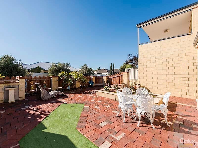 48 Keystone Loop, Secret Harbour WA 6173