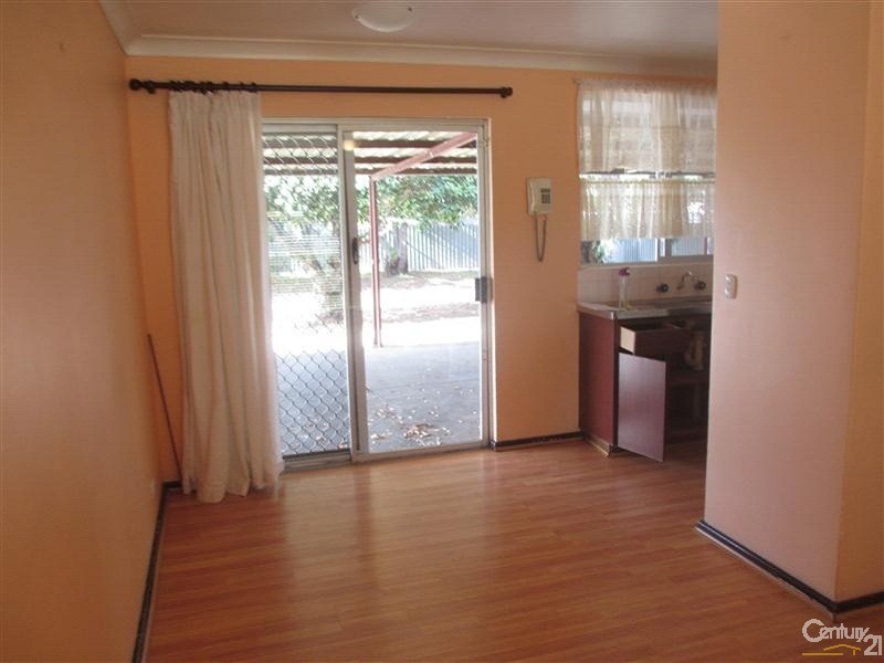 68 Council Avenue, Rockingham WA 6168