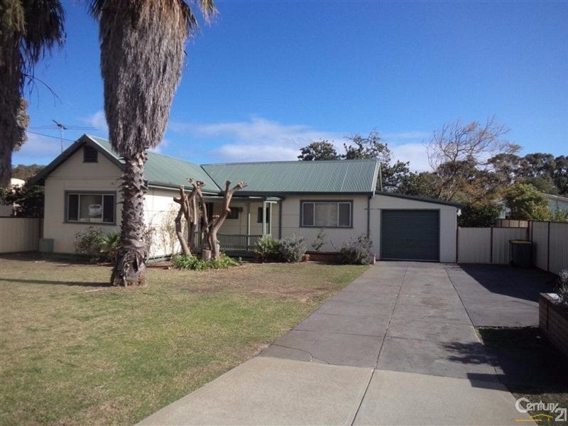 5 Catherine Street, Safety Bay WA 6169