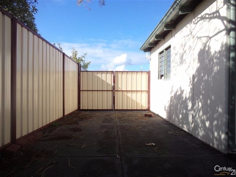 5 Catherine Street, Safety Bay WA 6169