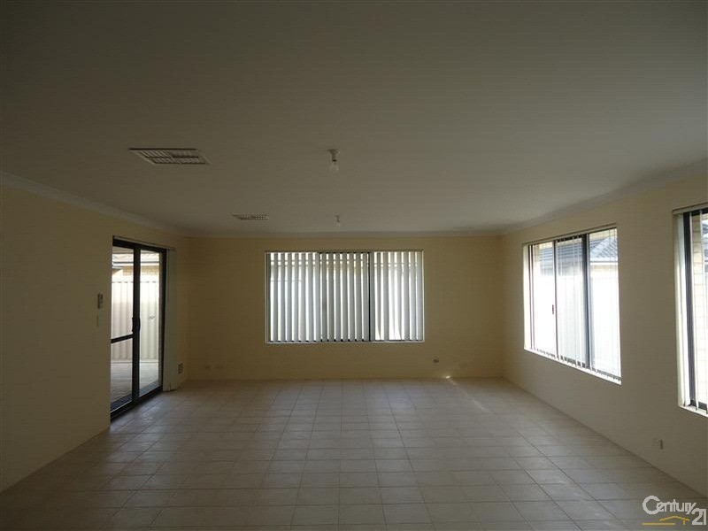 5 Lavinia Crescent, Secret Harbour WA 6173