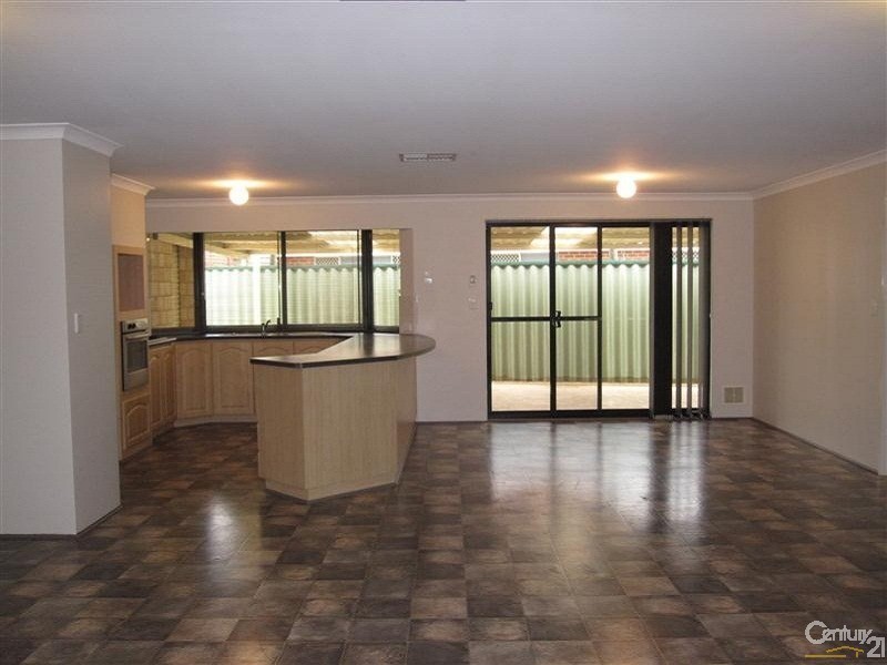 10 Caldera Way, Port Kennedy WA 6172