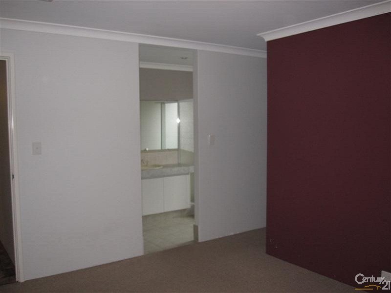 10 Caldera Way, Port Kennedy WA 6172