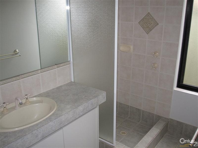 10 Caldera Way, Port Kennedy WA 6172