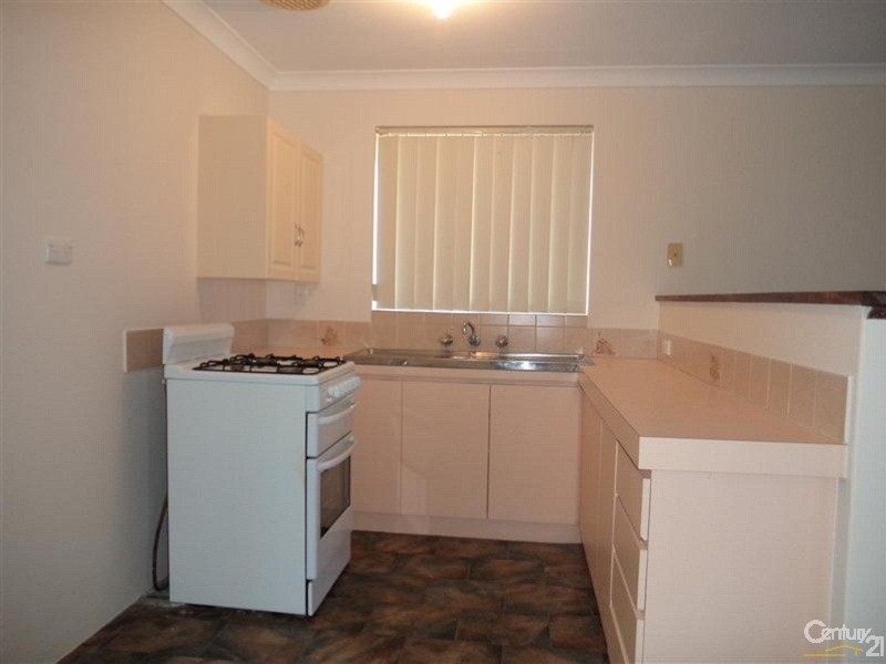 7 Teakdale Close, Safety Bay WA 6169