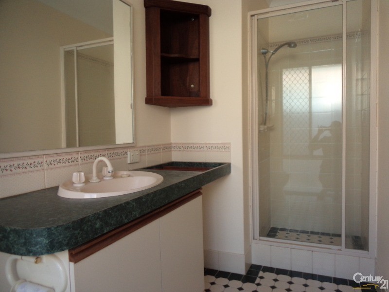 28 Galway Gardens, Warnbro WA 6169