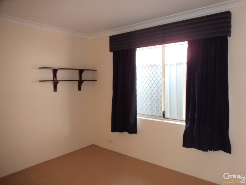 28 Galway Gardens, Warnbro WA 6169