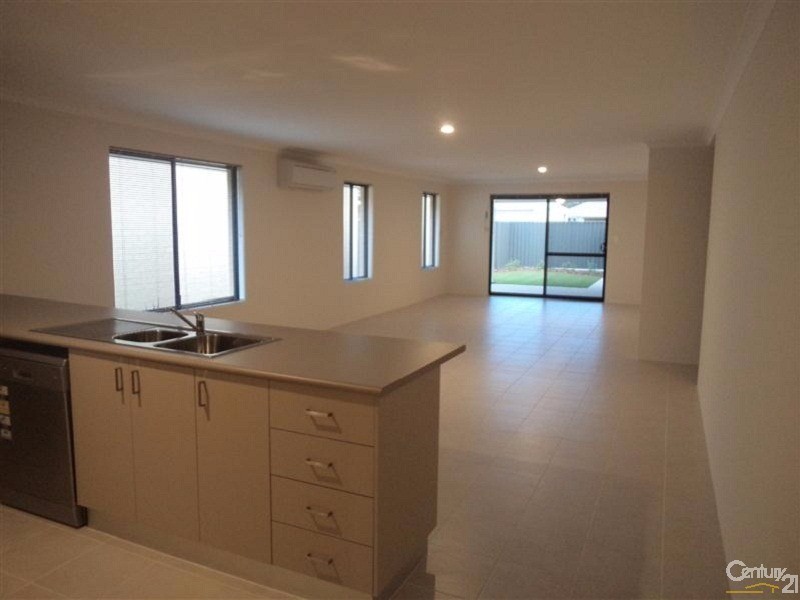 26 Lamorak Way, Baldivis WA 6171