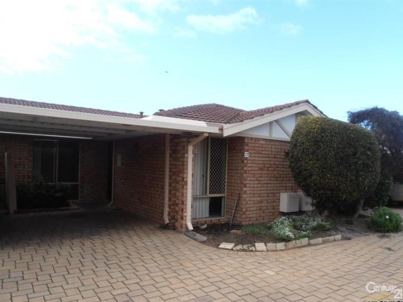 17/8 Merope Close, Rockingham WA 6168