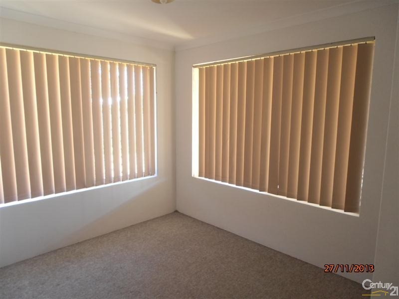 24  Lindeman Court, Waikiki WA 6169