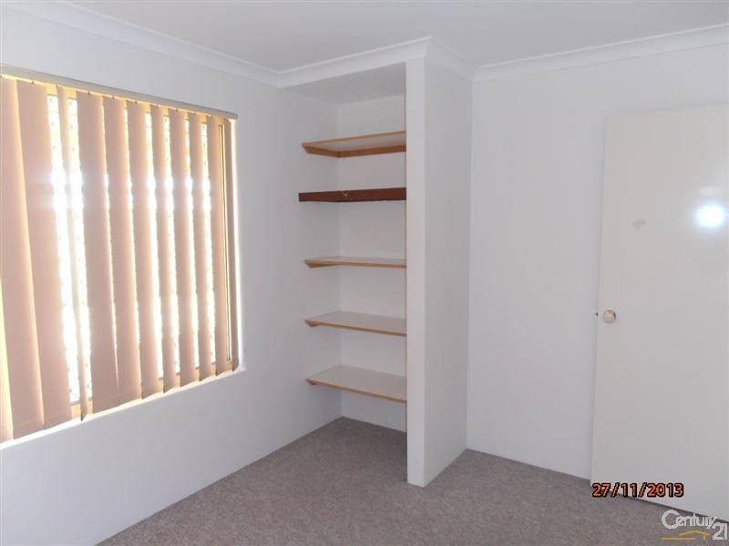 24  Lindeman Court, Waikiki WA 6169