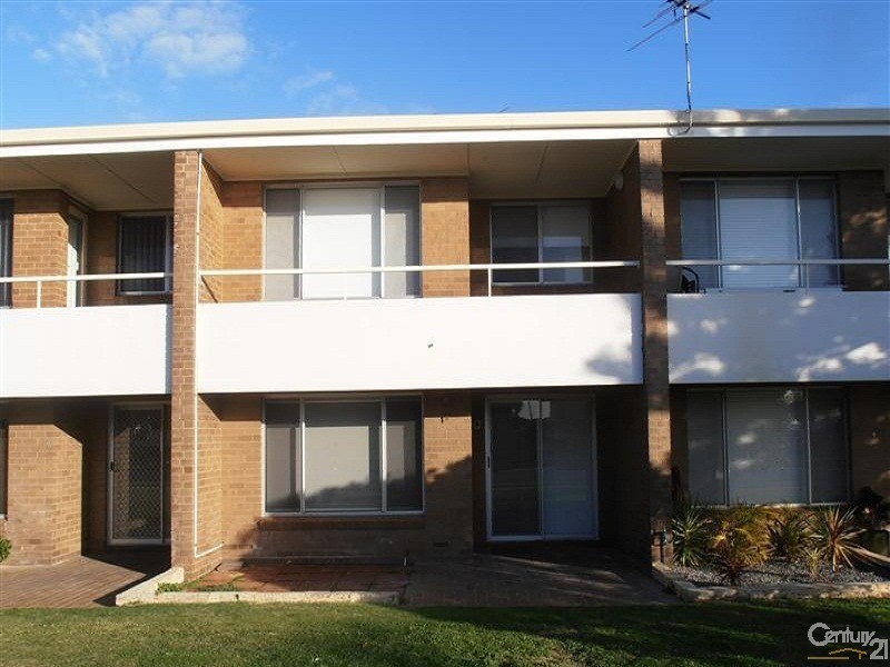 3/154 Arcadia Drive, Shoalwater WA 6169