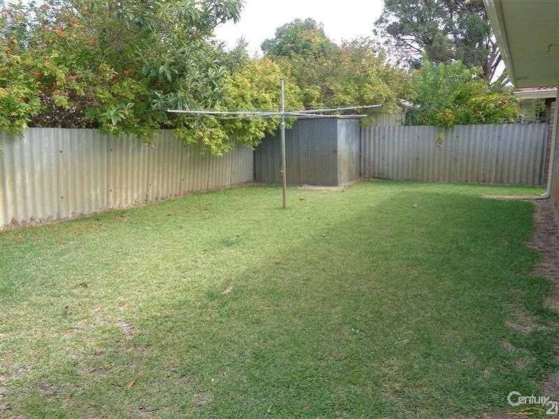 11A Dobson Court, Safety Bay WA 6169