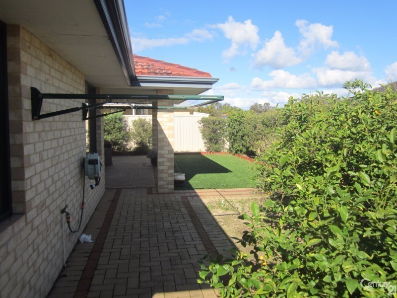 9 Addingham Crescent, Bertram WA 6167