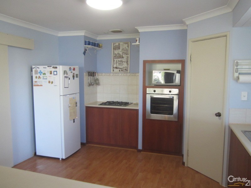 9 Addingham Crescent, Bertram WA 6167