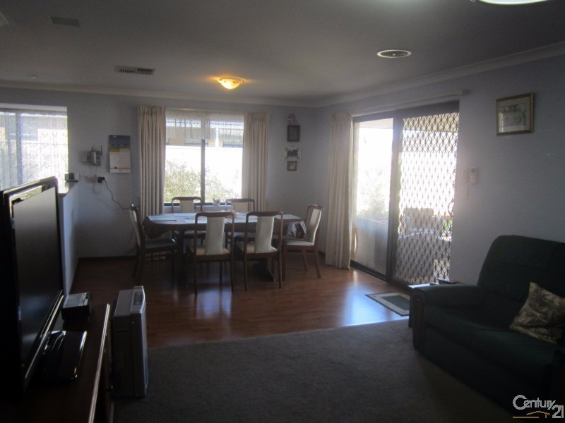 9 Addingham Crescent, Bertram WA 6167