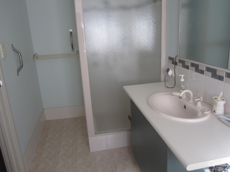 9 Addingham Crescent, Bertram WA 6167