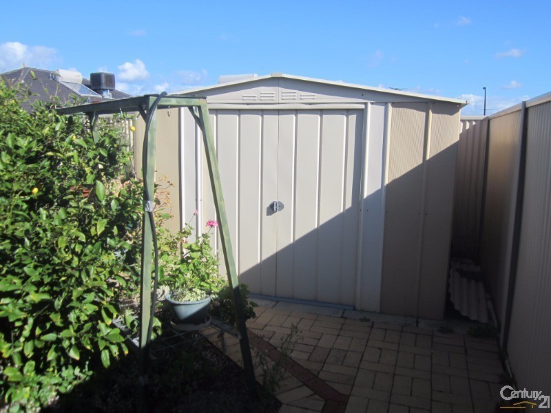 9 Addingham Crescent, Bertram WA 6167