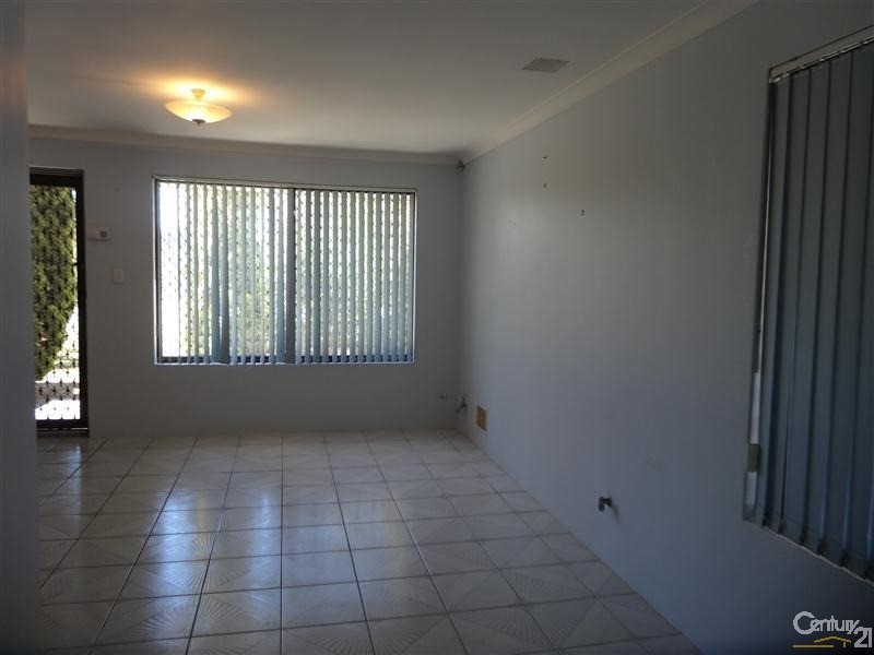 31 Nabberu Loop, Cooloongup WA 6168