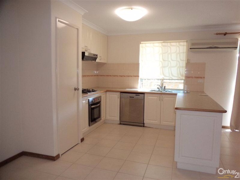 5 Panama Place, Safety Bay WA 6169