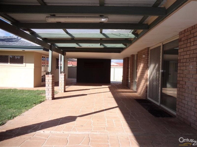 5 Panama Place, Safety Bay WA 6169