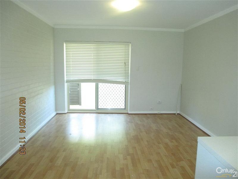1/15 Corvus Place, Rockingham WA 6168